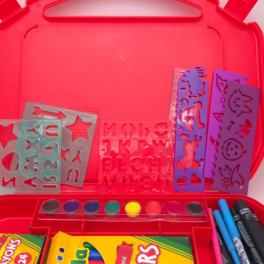 Crayola Art Case 2013 Kids Red Kit Discontinued Crayons Dandelion Markers Set